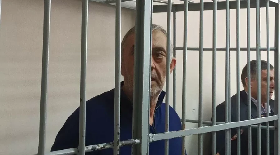 Суд в Екатеринбурге арестовал до 19 июля одного из фигурантов дела об ОПГ