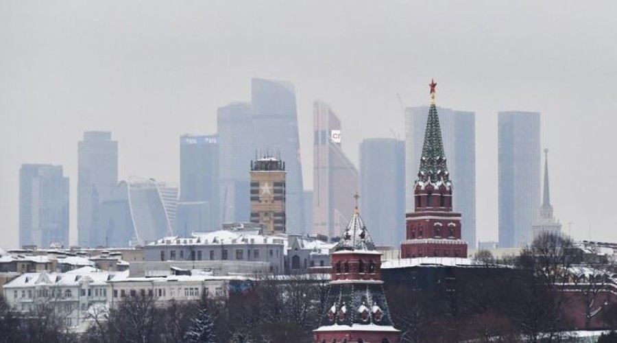Местами слабый снег, не выше минус 3 ожидается в Москве в субботу