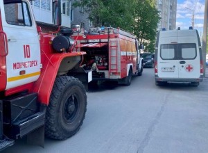 Жительница Мончегорска пострадала в результате пожара в квартире дома на улице Бредова