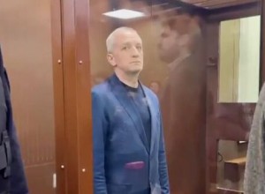 Суд не стал арестовывать главу букмекерской конторы, спонсирующей ФНЛ, Ляпустина