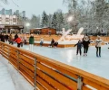 В городском округе Химки к началу зимнего сезона откроют более 50 площадок для катания на коньках и лыжах