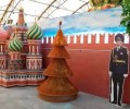 Калининградский комбинат Ростеха изготовил елку из 200 тысяч янтарных иголок