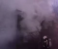 МЧС сообщило о пожаре в многоквартирном деревянном доме в Вологде