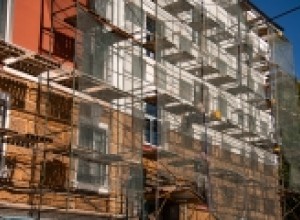 В 2025 году в Мурманске работы по капремонту пройдут в 181 многоквартирном доме
