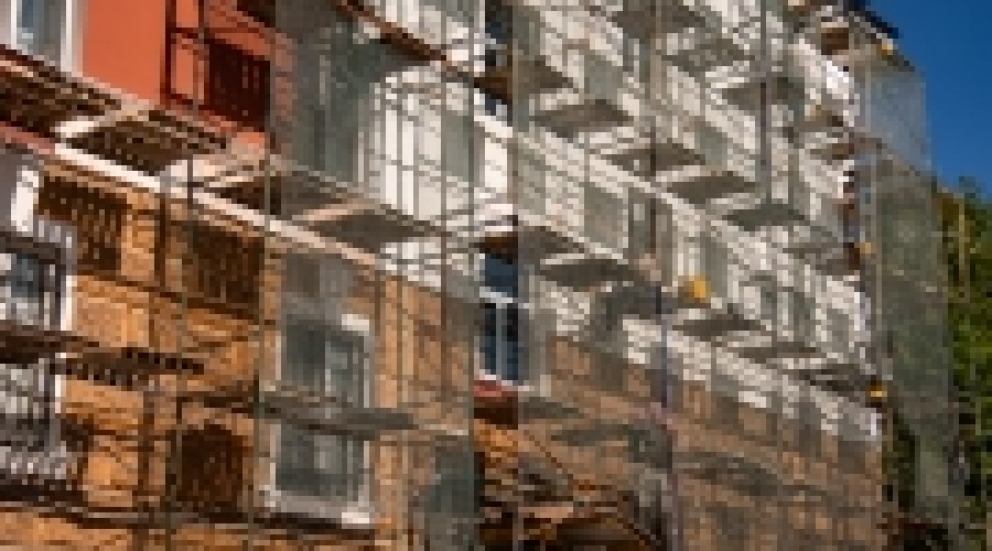 В 2025 году в Мурманске работы по капремонту пройдут в 181 многоквартирном доме