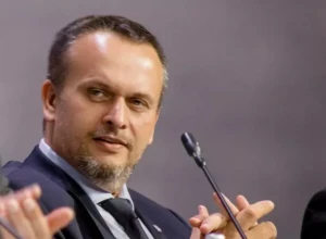 Ручное управление авто через 20 лет будет экзотикой, как езда верхом