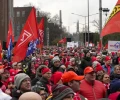 На заводах Volkswagen в Германии началась вторая предупредительная забастовка
