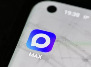 Платформа МAX стала предупреждать пользователей о звонках с незнакомых номеров