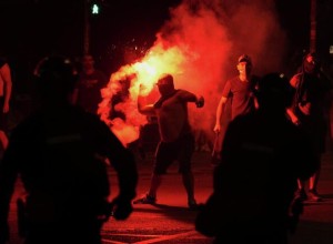 Протесты в Сербии перешли в фазу насилия и эскалации