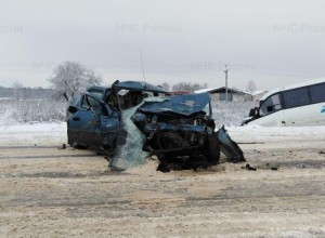 После ДТП с экскурсионным автобусом под Калугой в больницу доставили семь детей