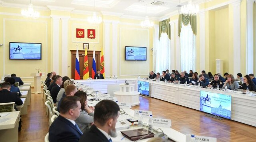 Губернатор Тверской области Игорь Руденя на заседании регионального правительства поставил задачи