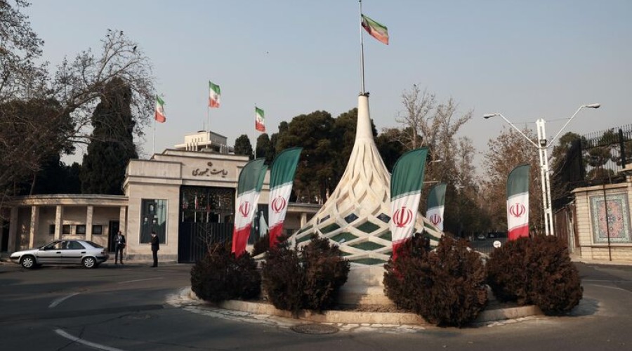 Иран планирует увеличить объем торговли с Пакистаном втрое