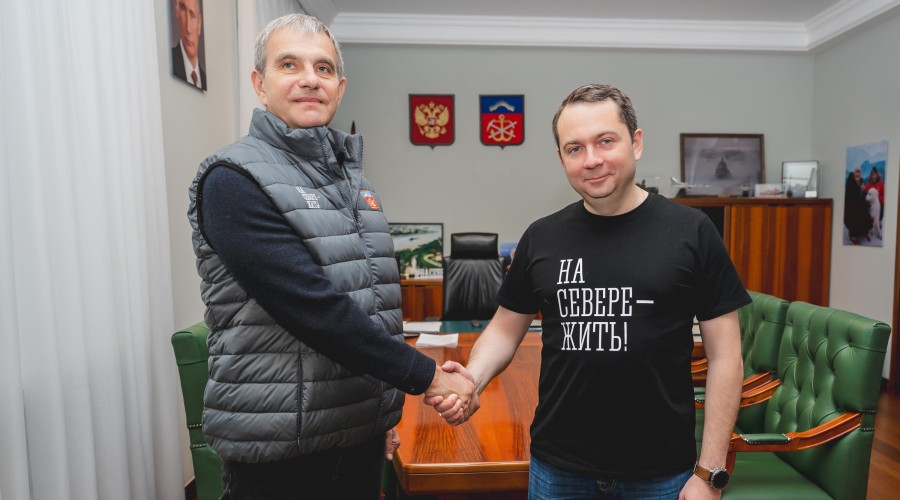 Губернатор Андрей Чибис и акционер S7 Group Владислав Филев обсудили модернизацию судоремонтного завода в Мурманске: проект выходит в активную фазу