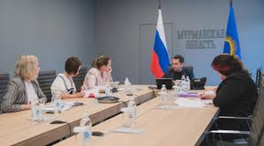 Специалисты Мурманской областной электросетевой компании побывали на палубе Гранитного линкора
