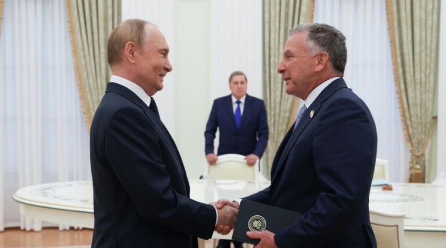 Кремль расскажет о переговорах с Уиткоффом, когда о них доложат Трампу