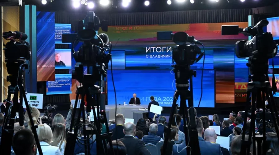 Телеканалы отвели на Итоги года с Путиным от 3 до 4 часов эфирного времени