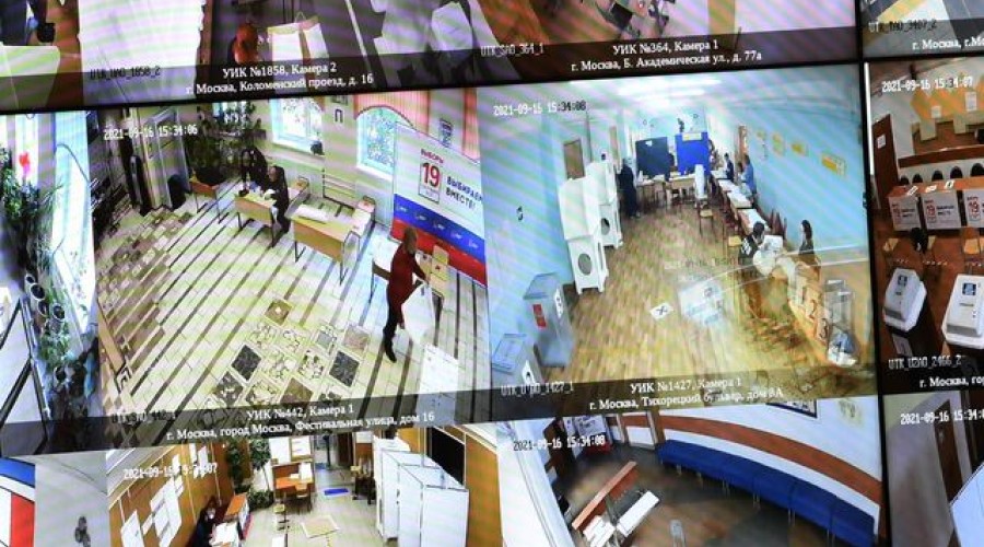Путин назвал применение видеонаблюдения за выборами формой гражданского контроля