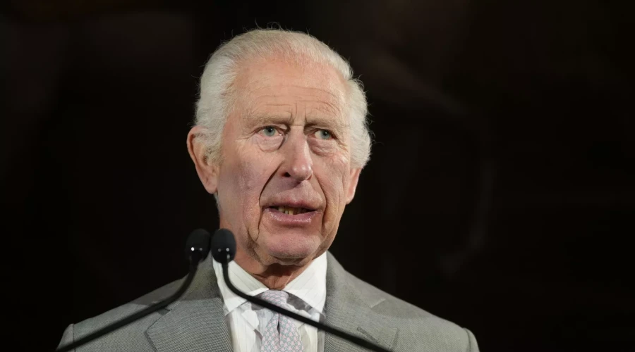 Хоар призвал отменить визит Карла III в США из-за действий Трампа