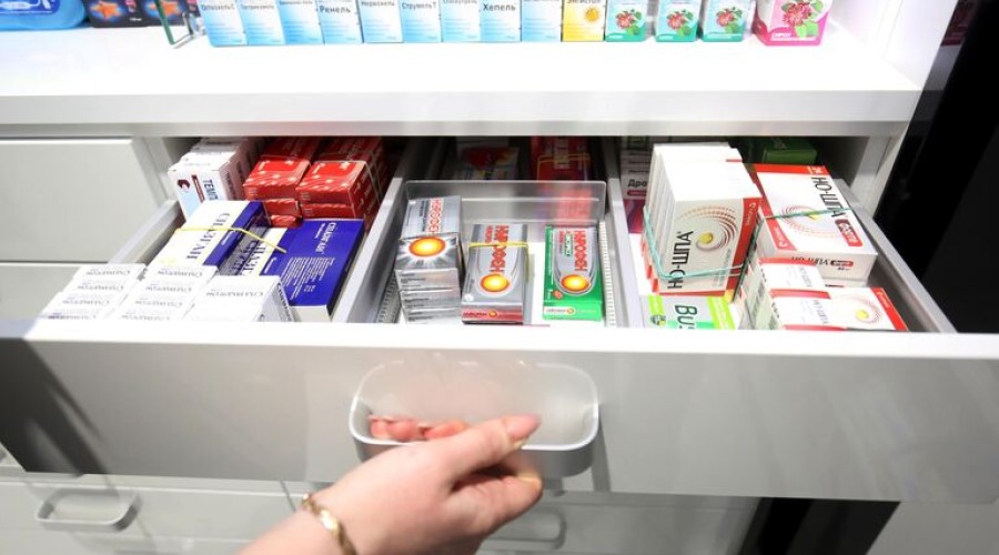 Мишустин поручил продумать синхронизацию мер обеспечения льготников лекарствами
