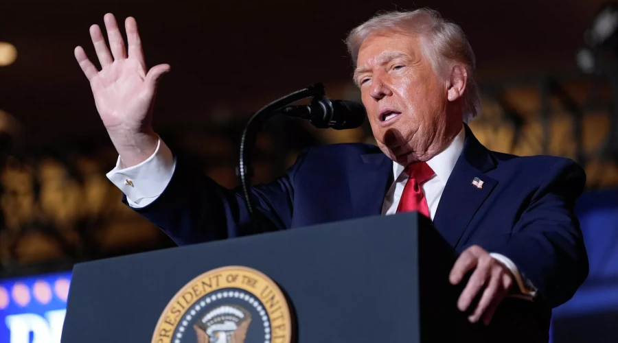 Трамп перед угрозой шатдауна снова призвал покончить с правилом филибастера