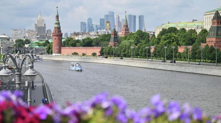 Путин назвал Москву одним из самых быстроразвивающихся и ярких мегаполисов мира