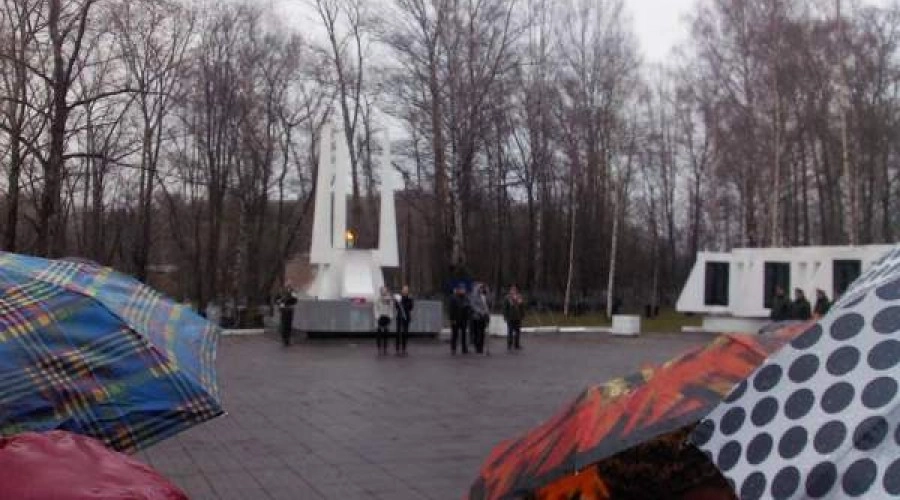 Митинг, посвященный Дню Победы на Петелинском кладбище