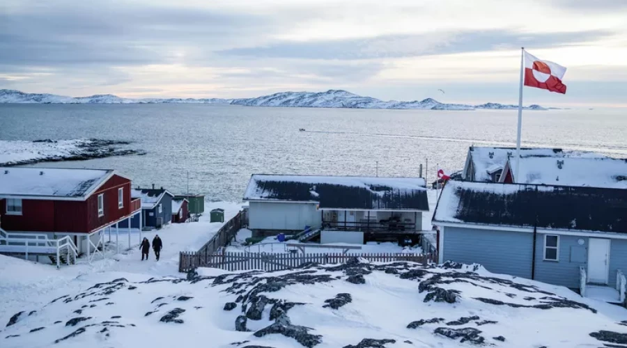 В Гренландии отозвали приглашение Лэндри на гонку на собачьих упряжках