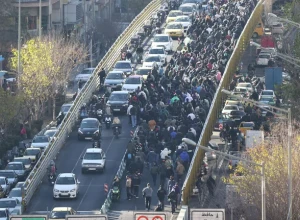 Слова Трампа о готовности помочь иранским протестующим безрассудны