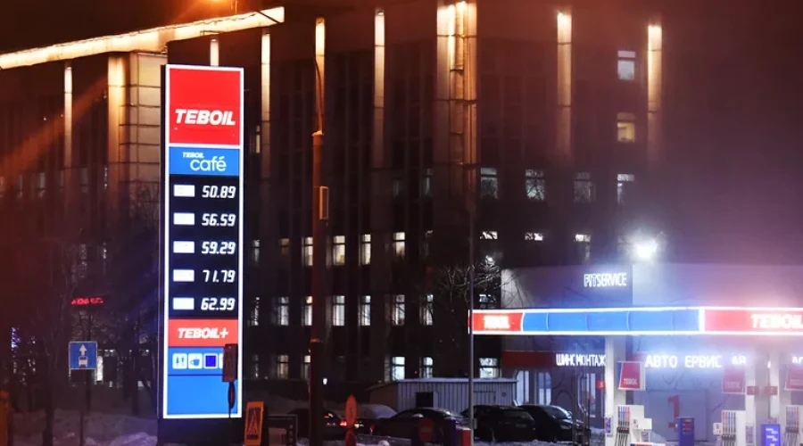 В Ярославской области хотят ограничить продажу бензина детям