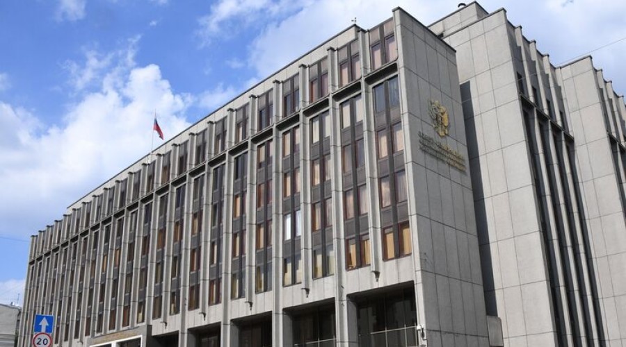 СФ освободил работающих по квоте мигрантов от экзаменов по русскому и истории РФ