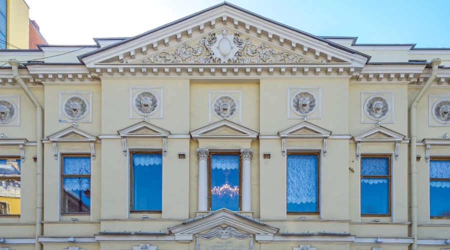 Спектакль о подвиге артистов Театра музкомедии покажут 26 января