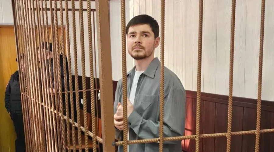 Компания бизнес-коуча Аяза Шабутдинова задолжала более 400 тысяч рублей