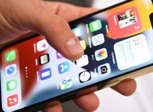 Суд обязал Роскомнадзор заблокировать сервис, меняющий голос при звонке с айфона