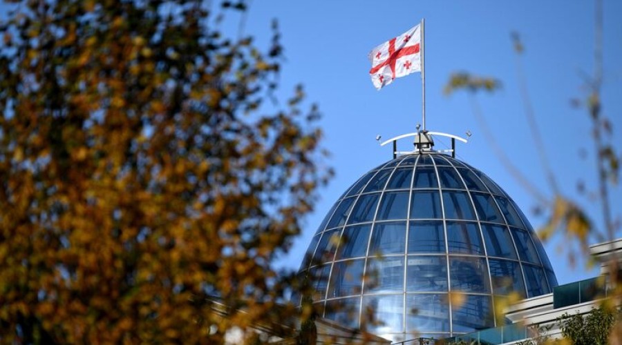 Правительство Грузии подаст в суд на четыре оппозиционные партии