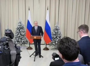 Путин провел пресс-конференцию по итогам заседания ВЕЭС