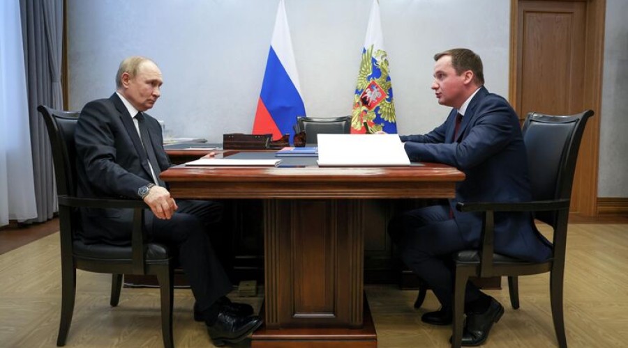 Путин встретился с губернатором Архангельской области Цыбульским