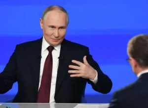Чиновник в Британии попал под следствие, пытаясь сделать фото в стиле Путина