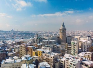 Буровая установка повредила туннель линии метро Стамбула, пострадавших нет