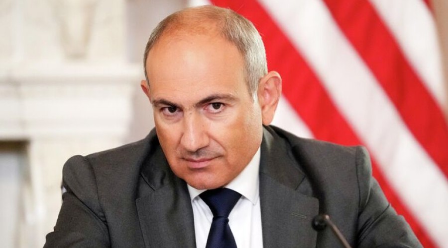 Пашинян стал оправдывать отказ от Карабаха критикой модели патриотизма в СССР