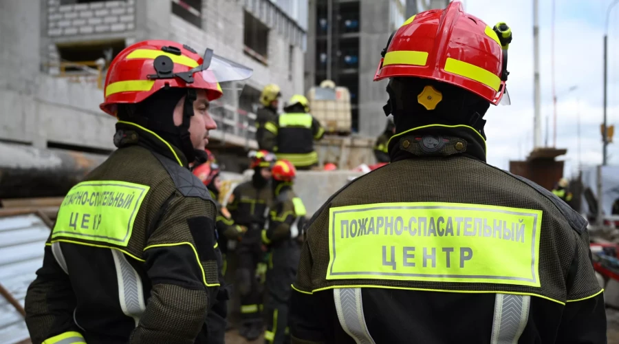 Кадры и техника