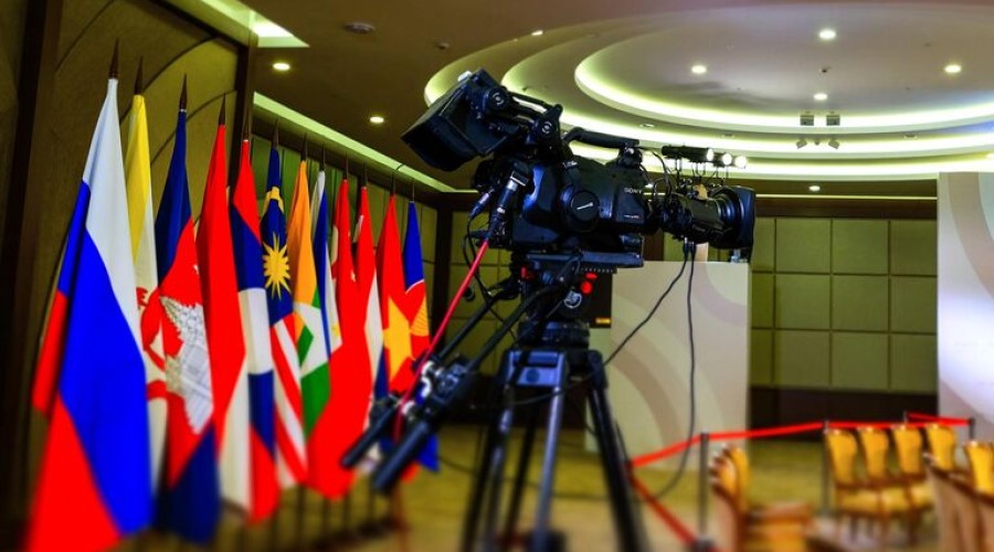 Путин назвал развитие диалога с АСЕАН внешнеполитическим приоритетом РФ