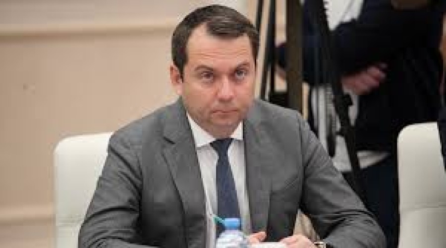 Губернатор Андрей Чибис предложил создать в Мурманске первый в России центр подготовки арктических медиков