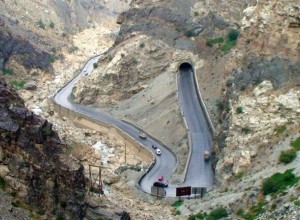 Участники трансграничного мотокросса PTDC прибыли из Пакистана в Афганистан