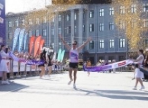 Атлет из Кольского Заполярья победил в международном марафоне