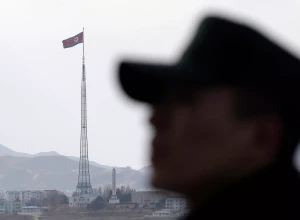 Президент Южной Кореи Мен поручил расследовать запуск беспилотника в КНДР