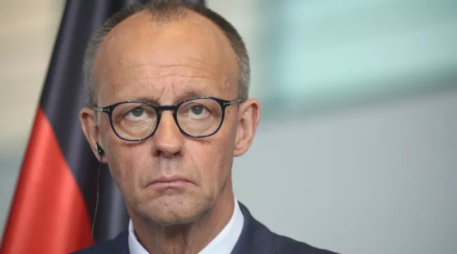 ФРГ рискует погрузиться в стагнацию из-за экономических ошибок Мерца