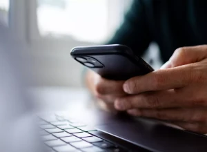 Роскомнадзор сообщил об удалении более 1,1 тыс ресурсов за пропаганду чайлдфри